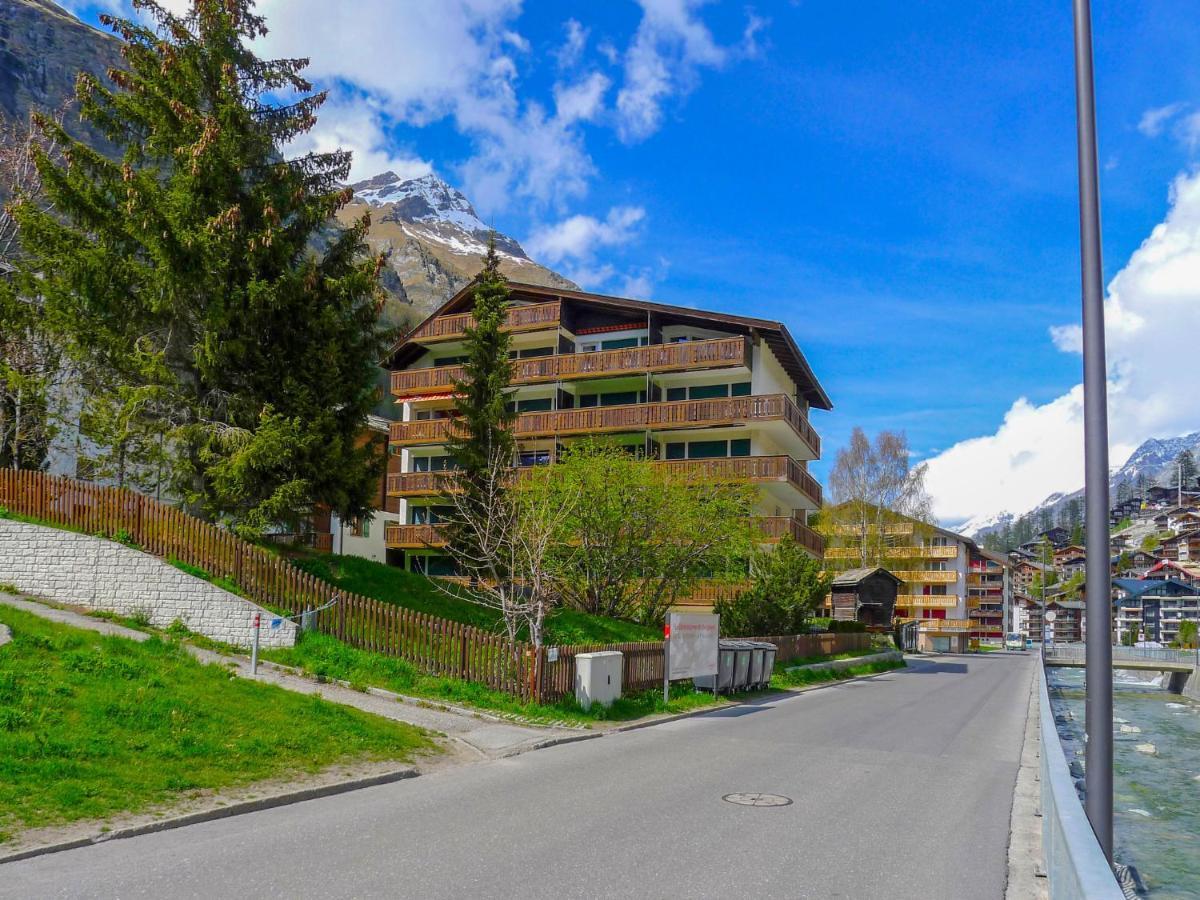 Matten - Utoring-13 By Interhome Appartamento *